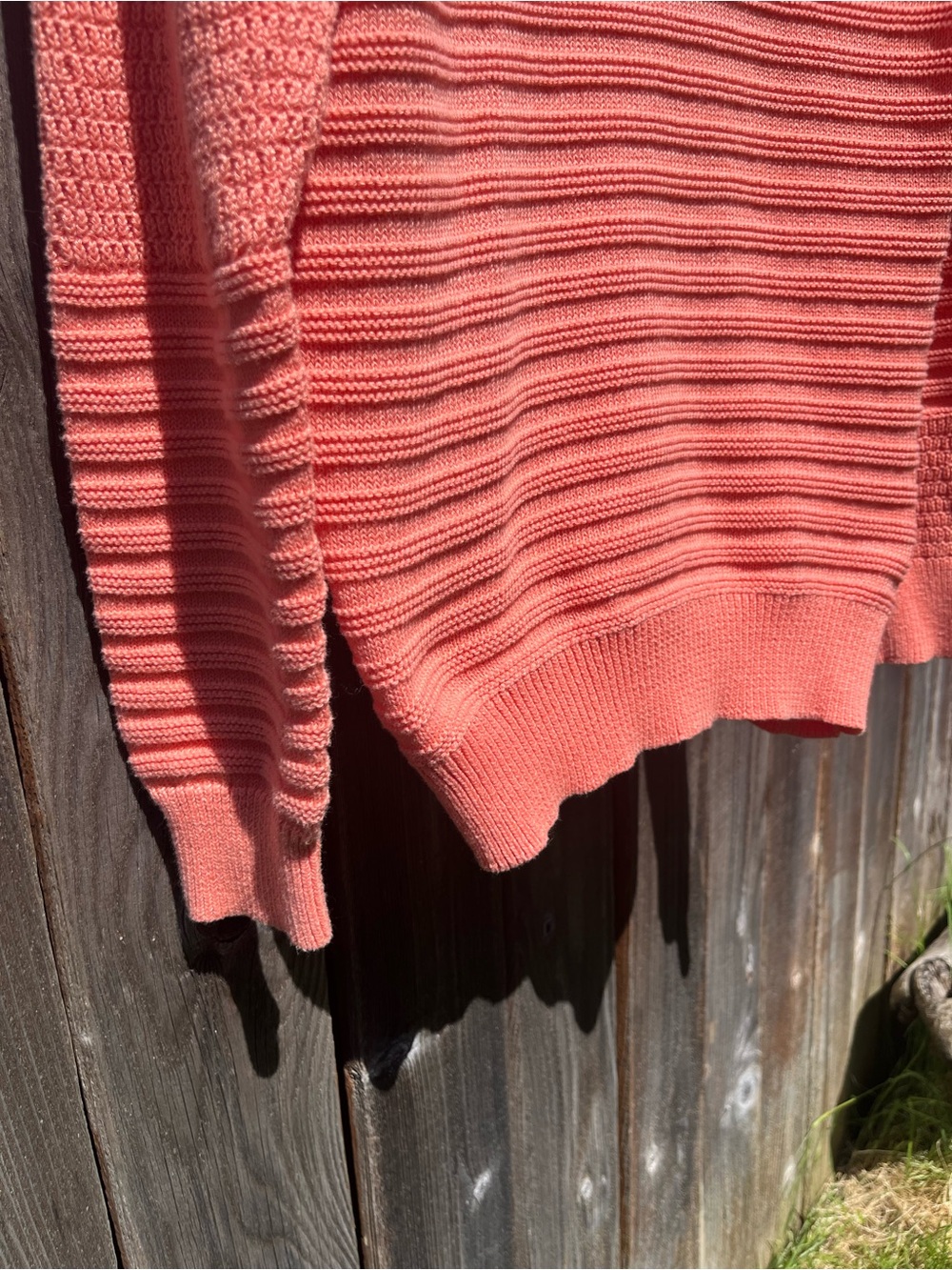 Time and Tru Coral Crewneck Sweater size medium - Picture 10 of 12